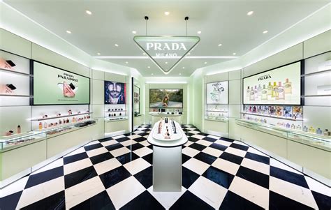 prada beauty israel